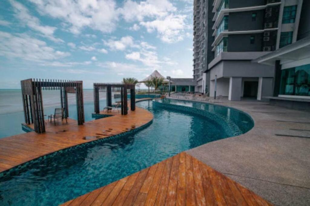 Best Moments Kuantan Exterior foto